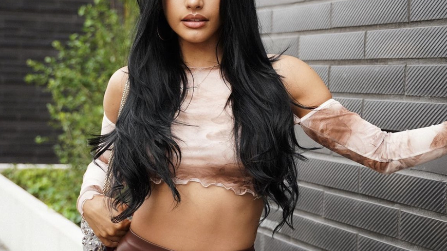 Ivana Santacruz: Die Influencerin im exklusiven Fact Friday Interview