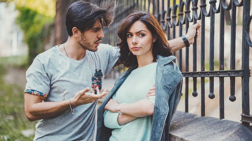 Männer: Diese Dinge finden sie an uns Frauen eklig
