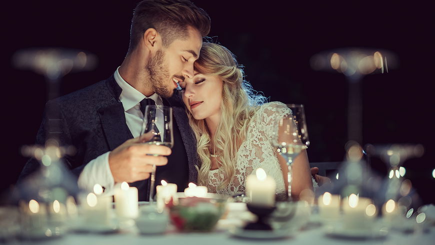Hochzeit: Diese Dinge solltet ihr als Paar tun, bevor ihr vor den Altar tretet und heiratet