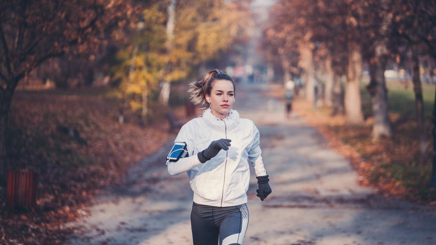 Joggen im Winter: DIESES Equipment gehört in den Kleiderschrank