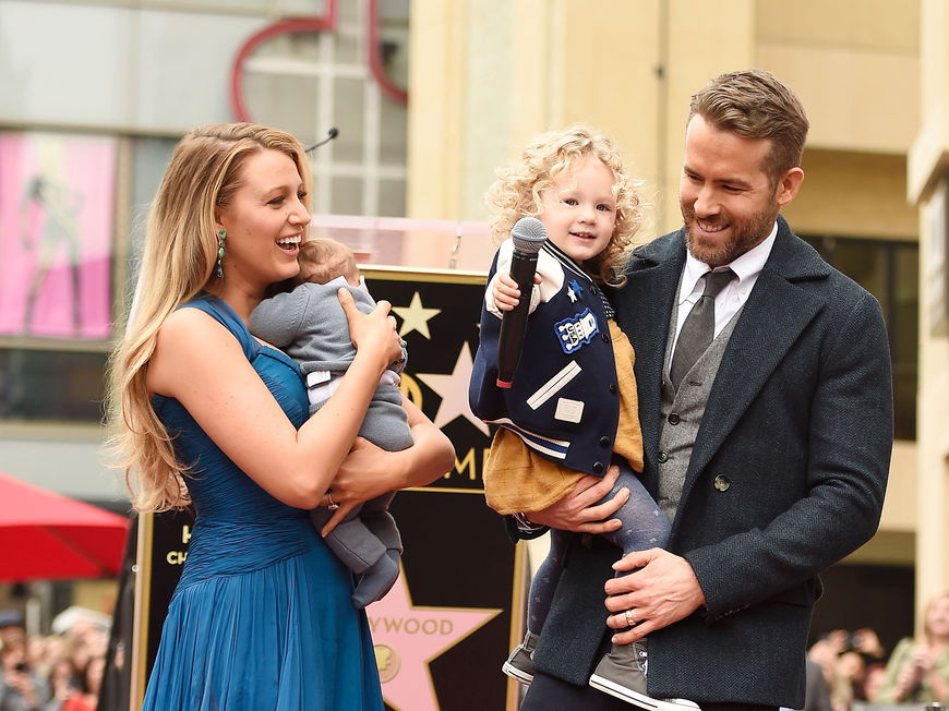 Blake Lively und Ryan Reynolds: Süßer Schnappschuss mit ihren Töchtern