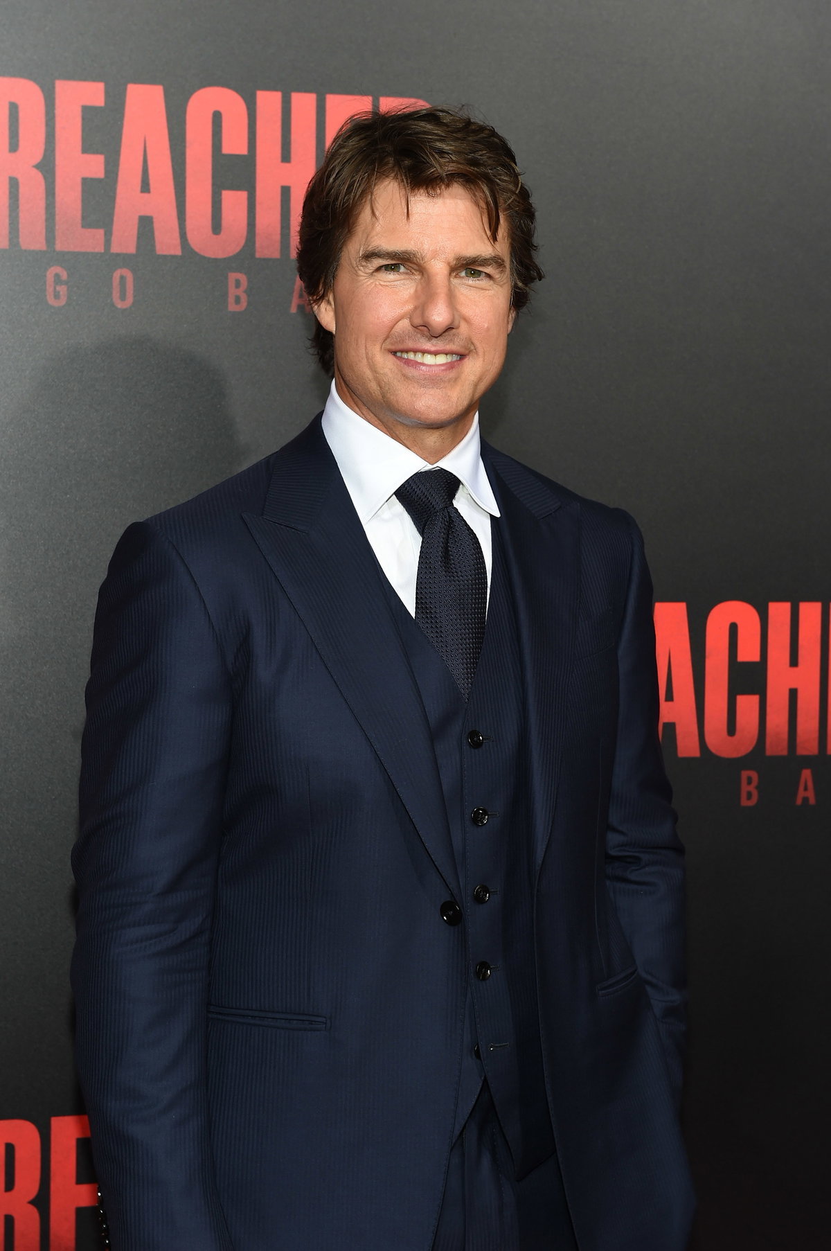 Tom Cruise ist ein amerikanischer Schauspieler. Seinen Durchbruch hatte er mit dem Film "Top Gun".