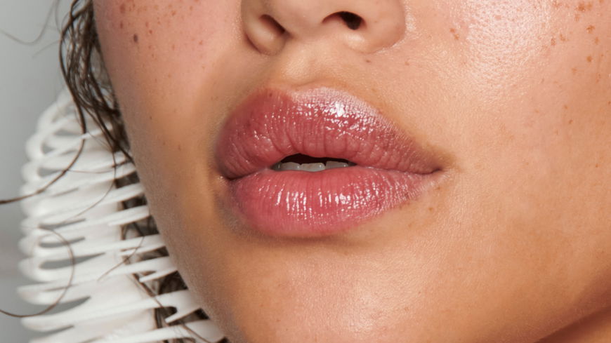 Bye-bye, trockene Lippen: Alle lieben im Herbst 2026 softe "Toasted Vanilla"-Lips